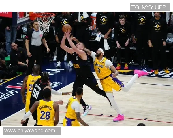 今天湖人对掘金精彩比赛视频回顾与分析全程直播链接分享