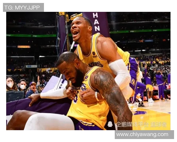 全明星阵容挑战尤文图斯巅峰对决引发球迷热议与期待