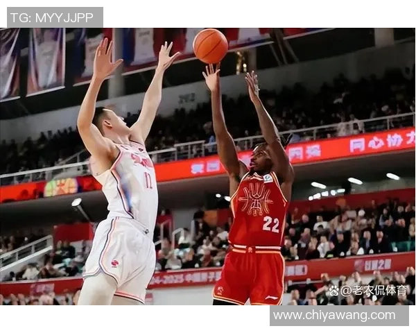 韩硕：从篮球场上的新星到职业生涯的辉煌转折点